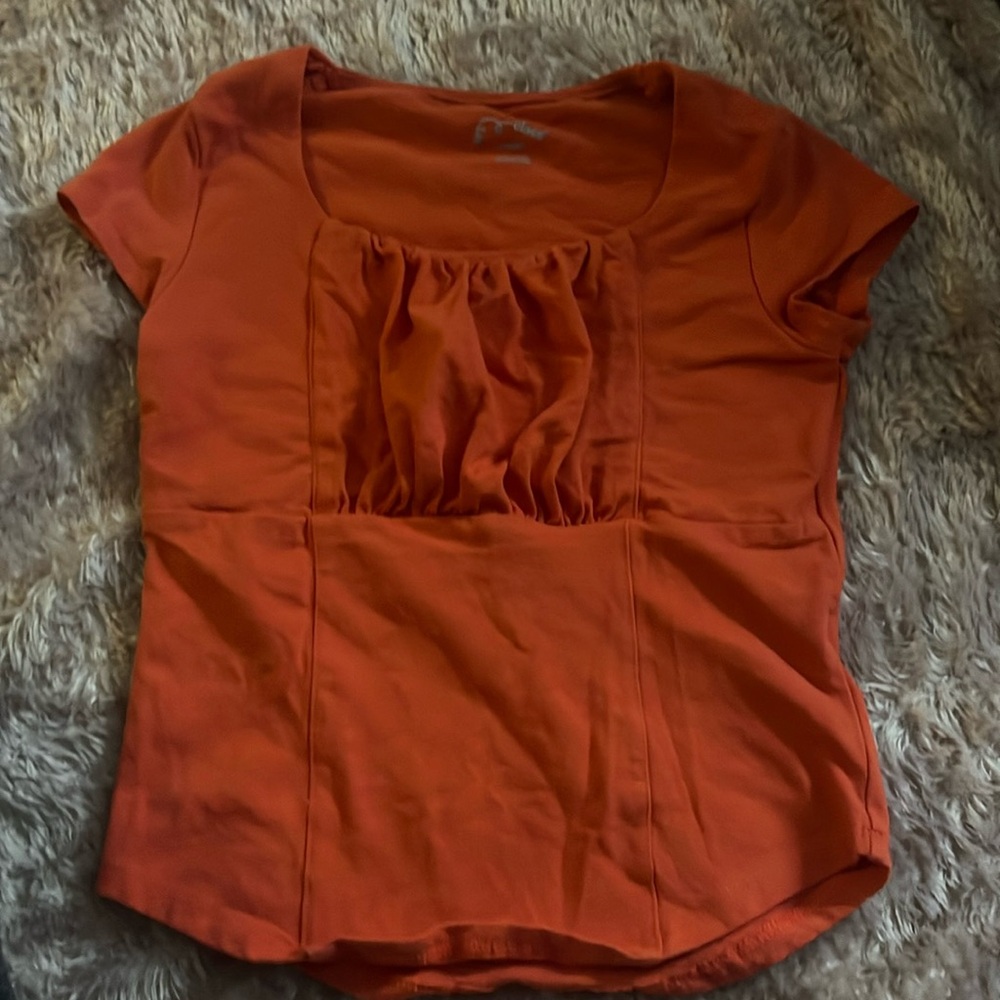 Cute orange shirt, size large(10/12 ) for girls
